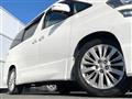 2012 Toyota Vellfire