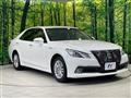 2013 Toyota Crown Hybrid