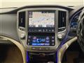 2015 Toyota Crown Hybrid