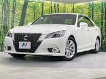 2013 Toyota Crown