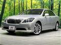 2010 Toyota Crown Hybrid