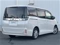 2017 Toyota Voxy