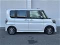2018 Daihatsu Tanto