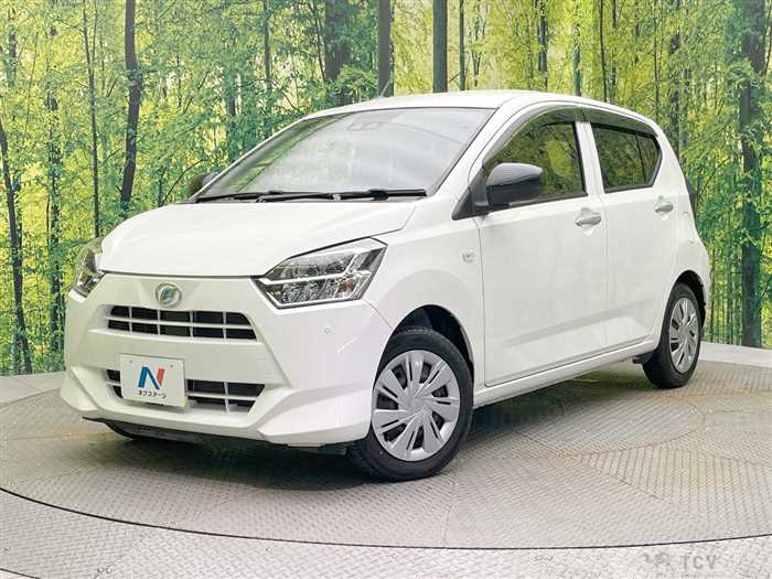 2021 Daihatsu Mira Es