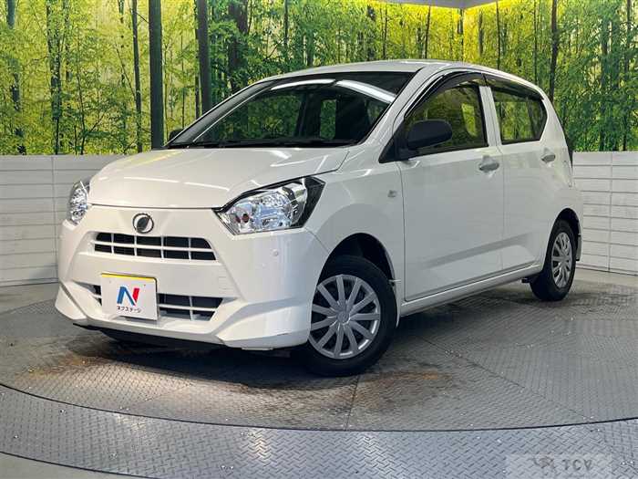 2022 Daihatsu Mira Es