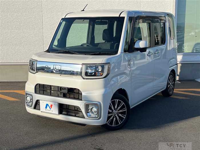 2015 Daihatsu WAKE