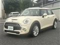 2017 BMW MINI