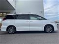 2016 Toyota Estima