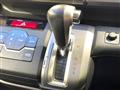 2013 Honda Step WGN