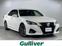 2016 Toyota Crown Hybrid