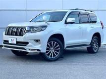 2020 Toyota Land Cruiser Prado