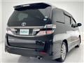 2013 Toyota Vellfire