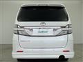 2013 Toyota Vellfire
