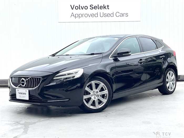 2019 Volvo V40