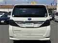 2014 Toyota Alphard