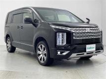 2021 Mitsubishi Delica D5