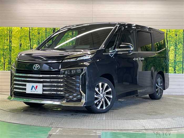 2024 Toyota Voxy