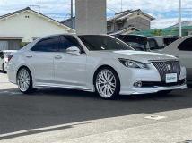 2013 Toyota Crown Majesta