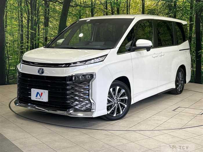 2025 Toyota Voxy