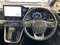 2022 Toyota Voxy