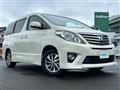 2012 Toyota Alphard Hybrid