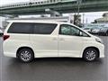 2012 Toyota Alphard Hybrid