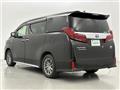 2019 Toyota Alphard Hybrid