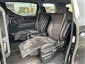 2017 Toyota Alphard Hybrid