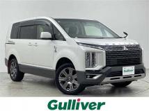 2020 Mitsubishi Delica D5