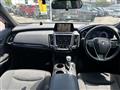 2019 Toyota Crown Hybrid