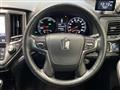 2016 Toyota Crown Hybrid