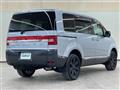 2010 Mitsubishi Delica D5