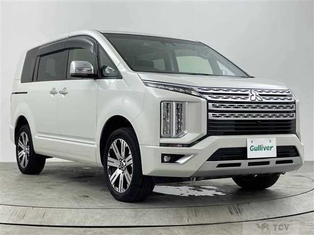 2019 Mitsubishi Delica D5