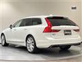 2018 Volvo V90