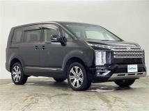 2024 Mitsubishi Delica D5