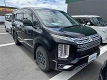 2019 Mitsubishi Delica D5