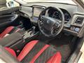 2017 Toyota Crown Hybrid