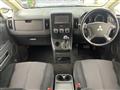 2011 Mitsubishi Delica D5