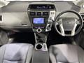 2013 Toyota PRIUS α