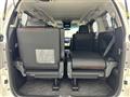 2013 Toyota Alphard
