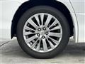2013 Toyota Alphard