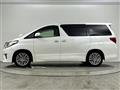 2013 Toyota Alphard