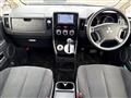 2018 Mitsubishi Delica D5