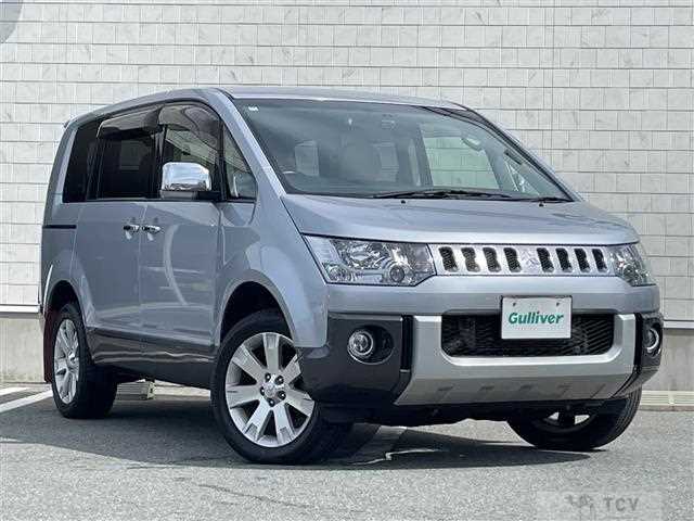 2016 Mitsubishi Delica D5