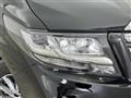2017 Toyota Alphard Hybrid
