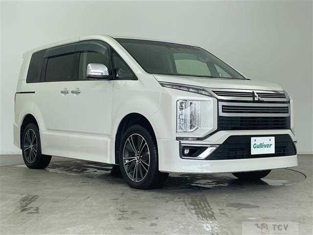 2019 Mitsubishi Delica D5