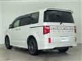 2019 Mitsubishi Delica D5
