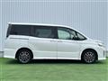 2016 Toyota Voxy