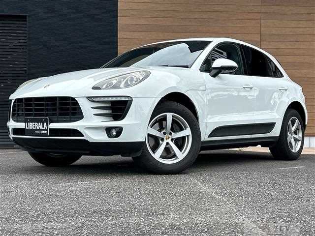 2016 Porsche Macan