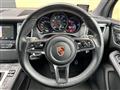 2016 Porsche Macan